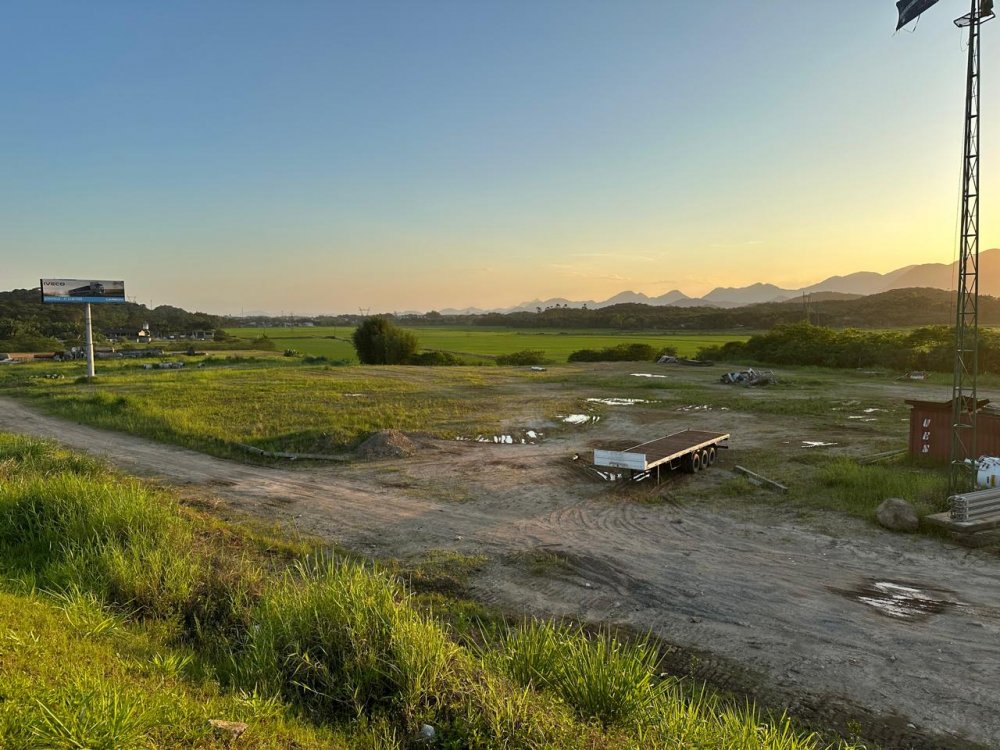 Terreno - Aluguel - Vila Nova - Joinville - SC
